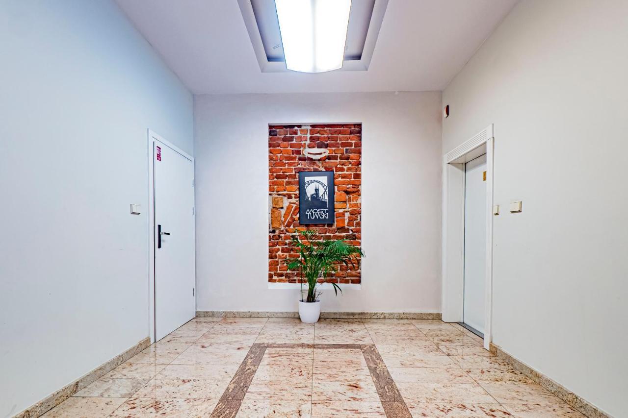 Golden Market Square - 3Rooms, 90M2 Of Comfort & Quiet - As Home Apartamenty R502 Wroclaw Exterior photo